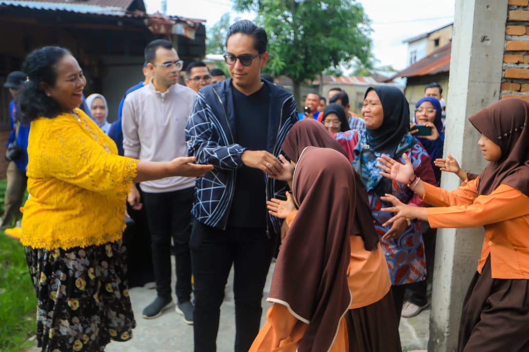 Serap Aspirasi dan Keluhan Warga Kecamatan Medan Area, Rico Waas Apresiasi Pemanfaatan Lahan Tidur Untuk Jadi Produktif