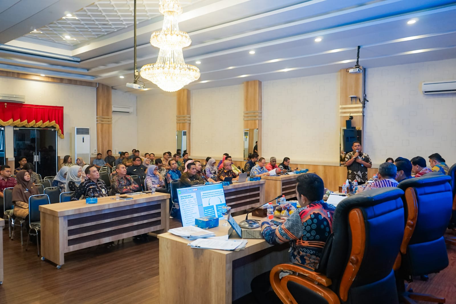 Wali Kota Medan Tegaskan Pelayanan Publik Bukan Sekadar Penilaian Angka, "Kalau Masyarakat Masih Mengeluh, Kerja Kita Belum Maksimal"