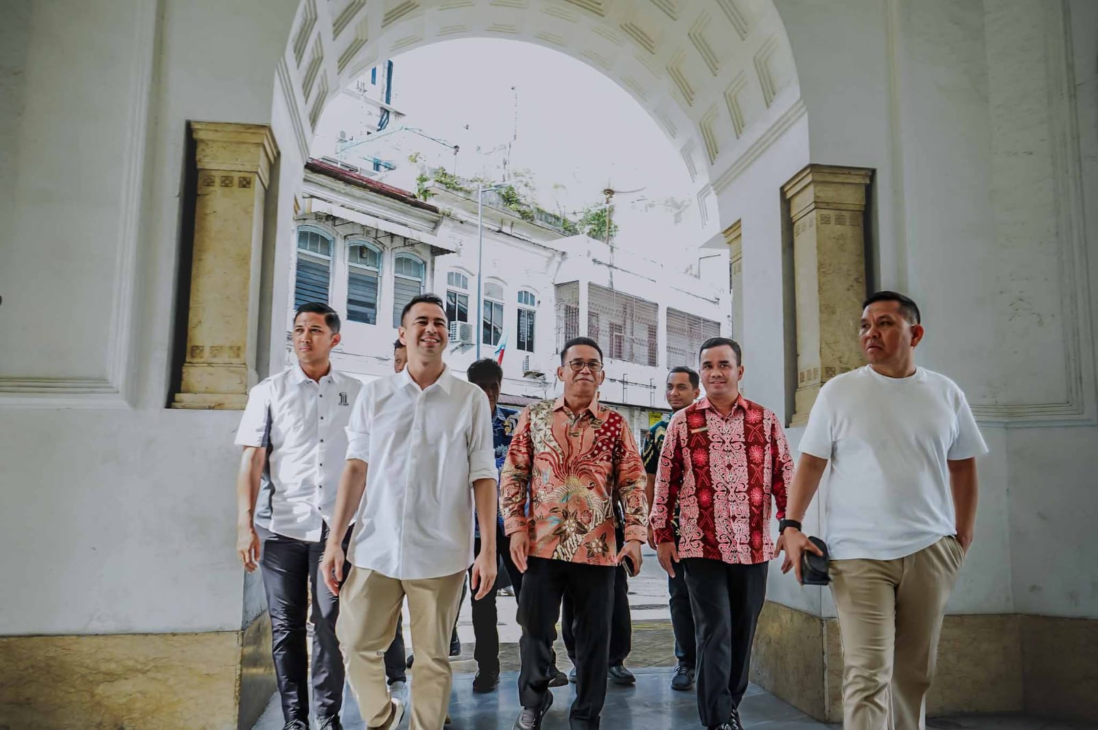 Raffi Ahmad Terpukau Warenhuis, Siap Dorong Kolaborasi Kreatif di Kota Medan